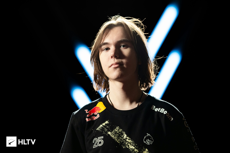 王者万花筒：解析热火、骑士与湖人时期，哪个詹姆斯才是最全能的化身？