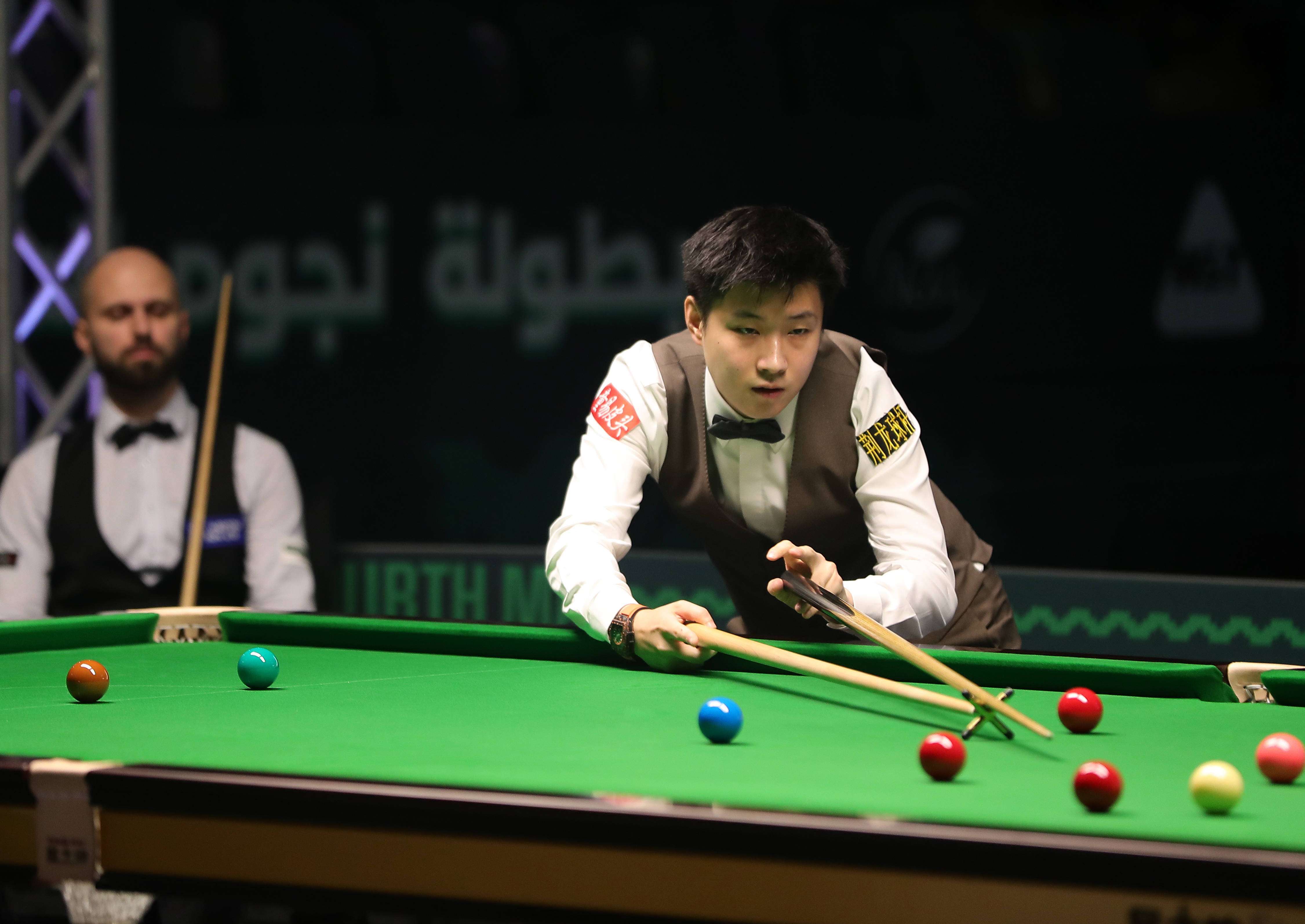 弗罗斯特曾 弗罗斯特曾