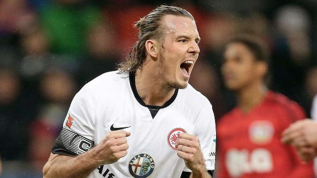 解读:亚冠联赛申花被进的球为啥判罚进球无效.