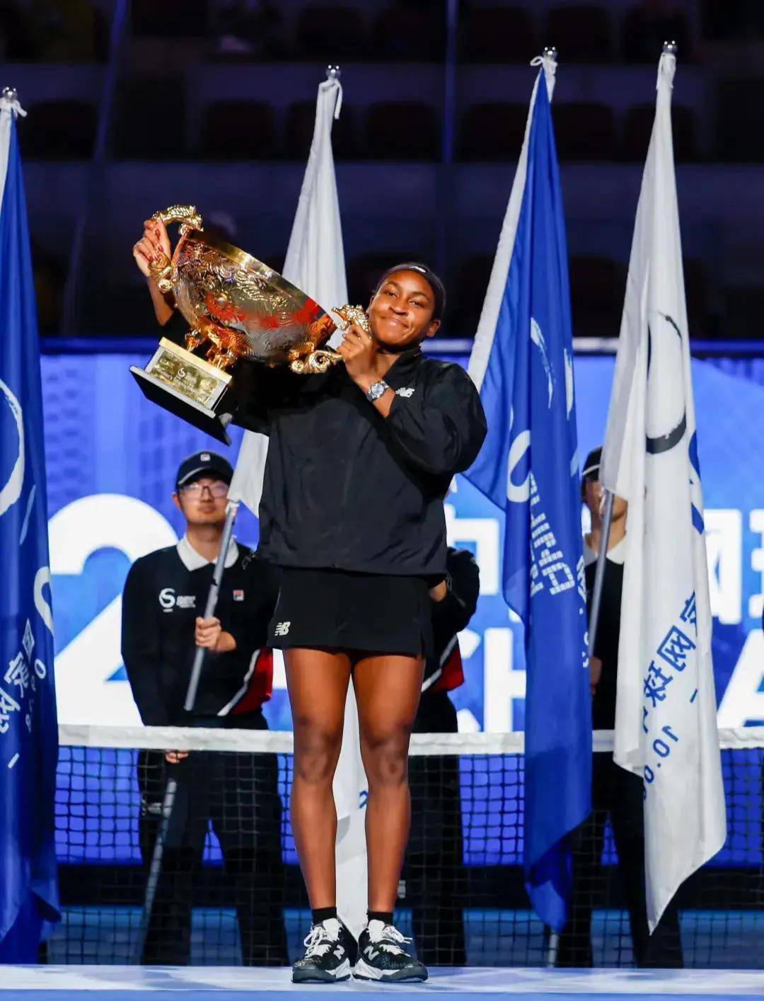 白毛的彻底 白毛的彻底