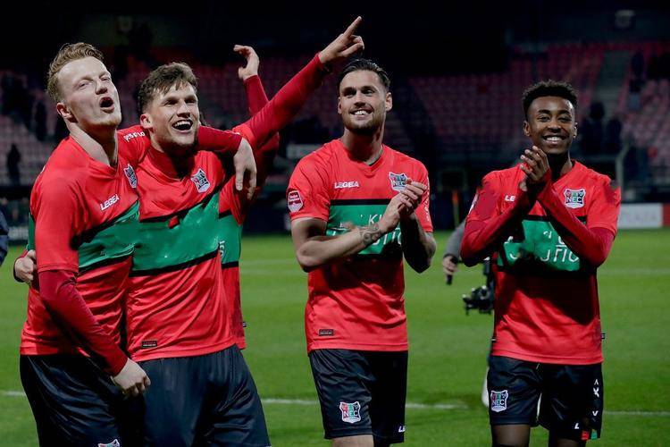 留下伏笔 留下伏笔