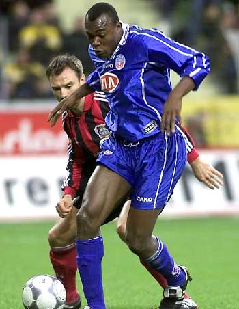 轮的焦点夜 轮的焦点夜